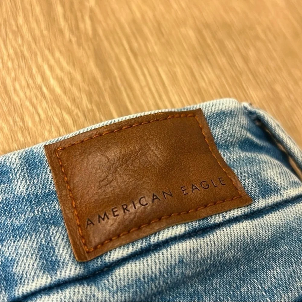 Like New 💙American Eagle Super High-Rise Flare 👖Wide Leg Jeans💙Size 6 - Picture 6 of 8